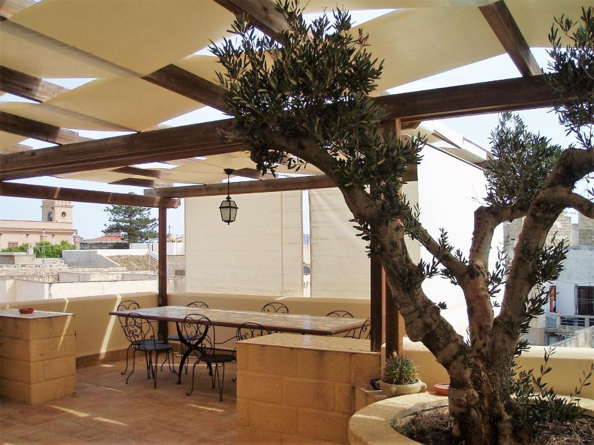 Appartement Antica Tonnara E Praia à Favignana Extérieur photo